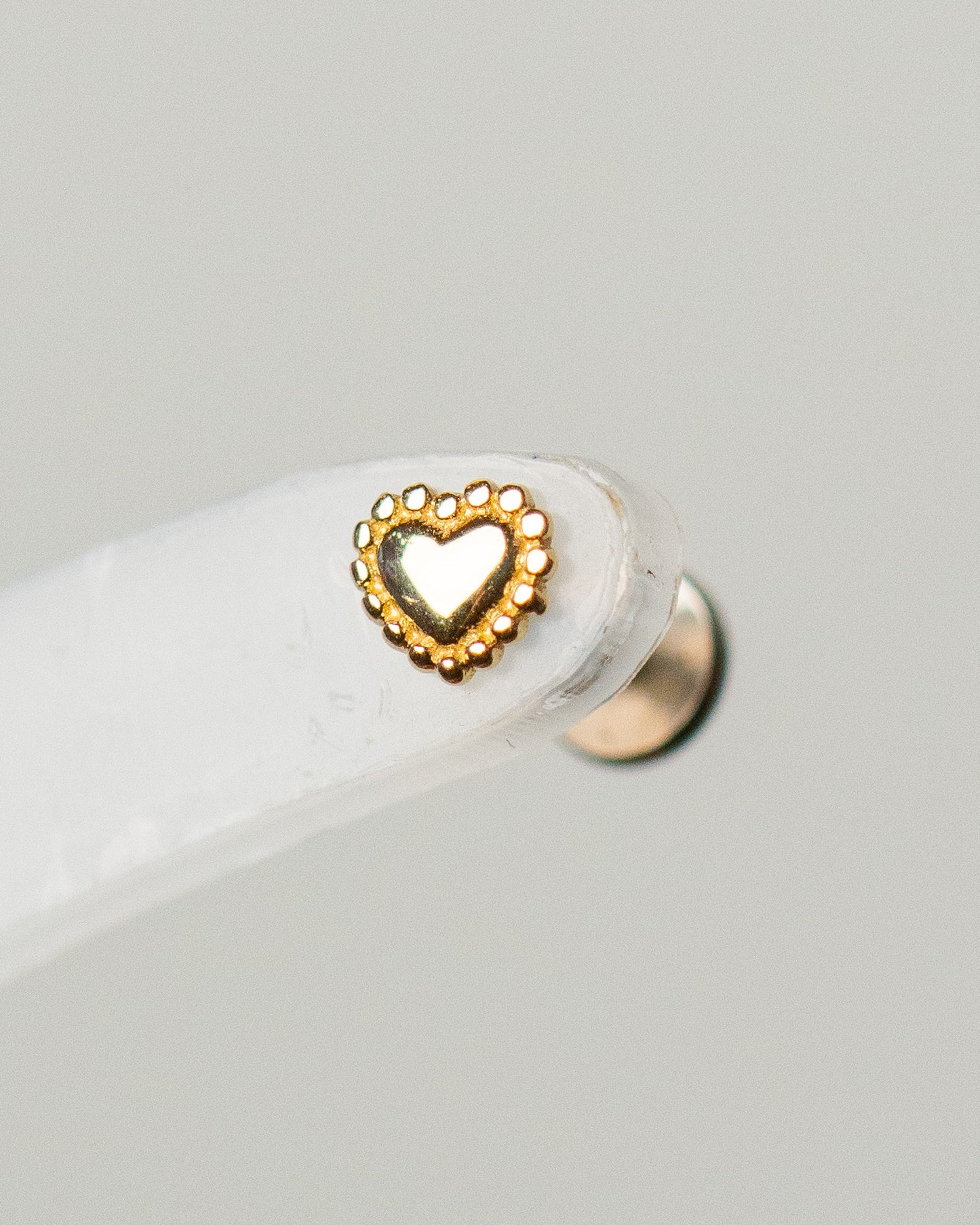 14K Quilted Heart Stud