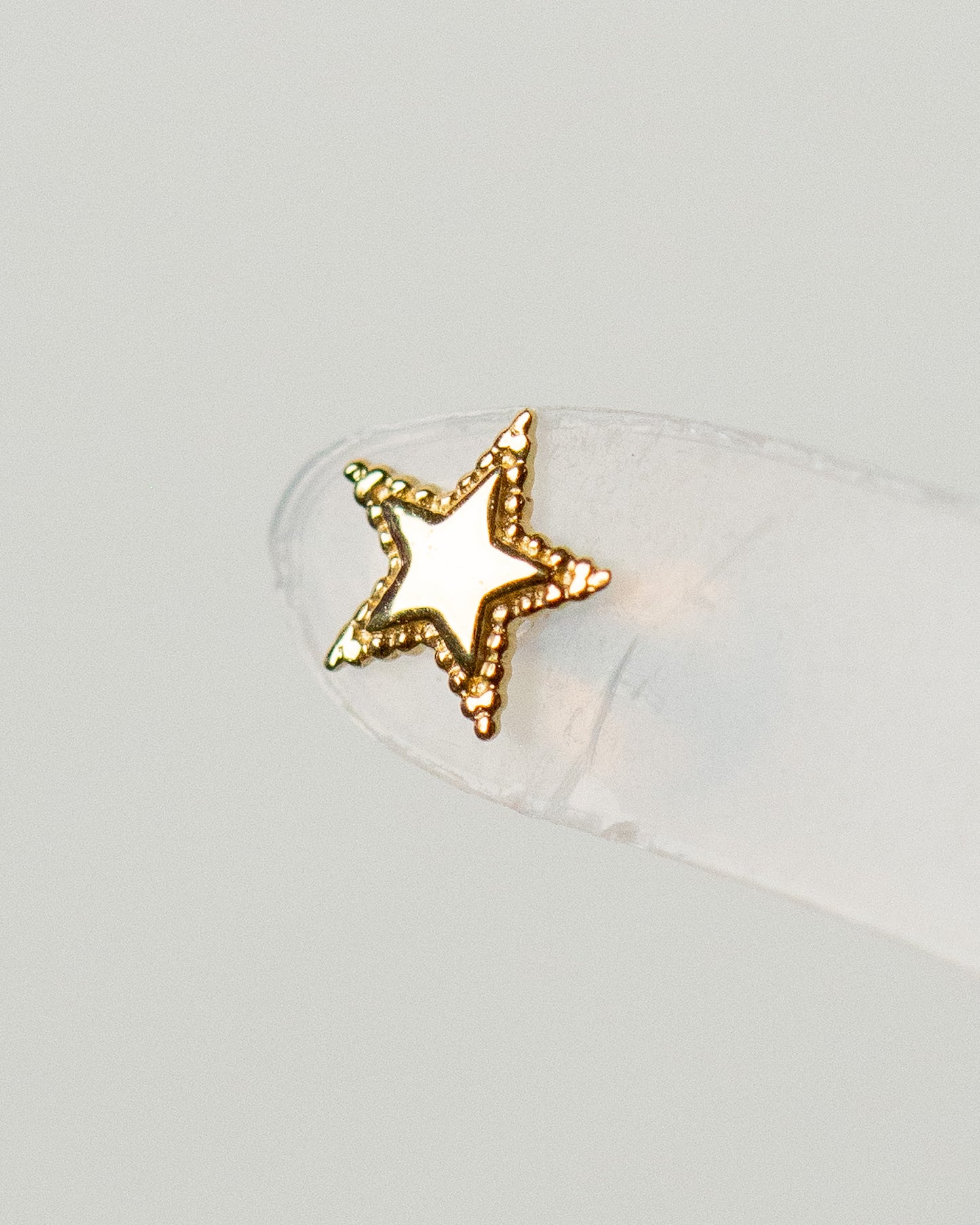 14K Quilted Star Stud
