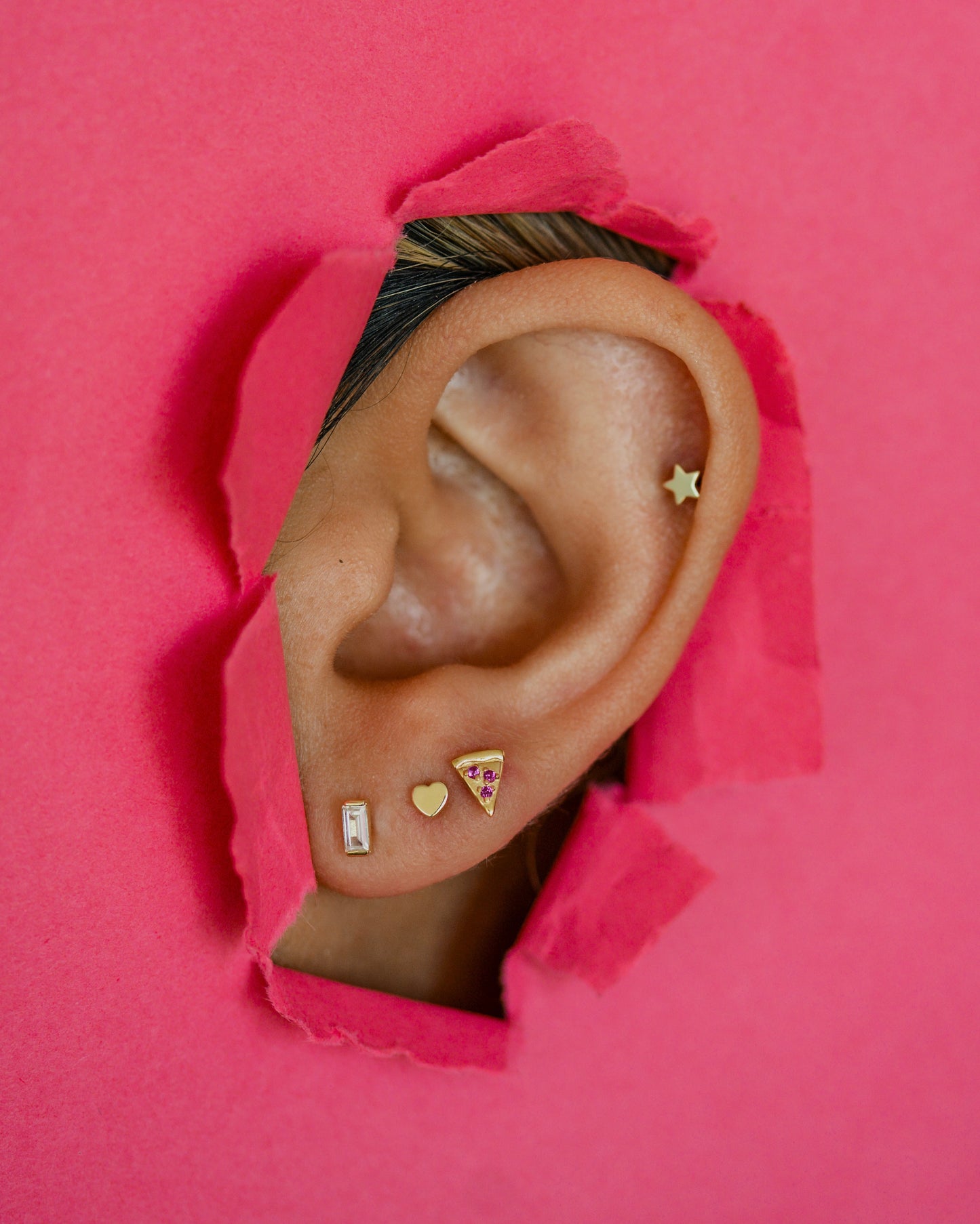 14K Solid Heart Stud