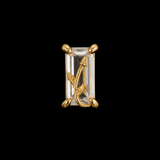 14K Vine Baguette Stud