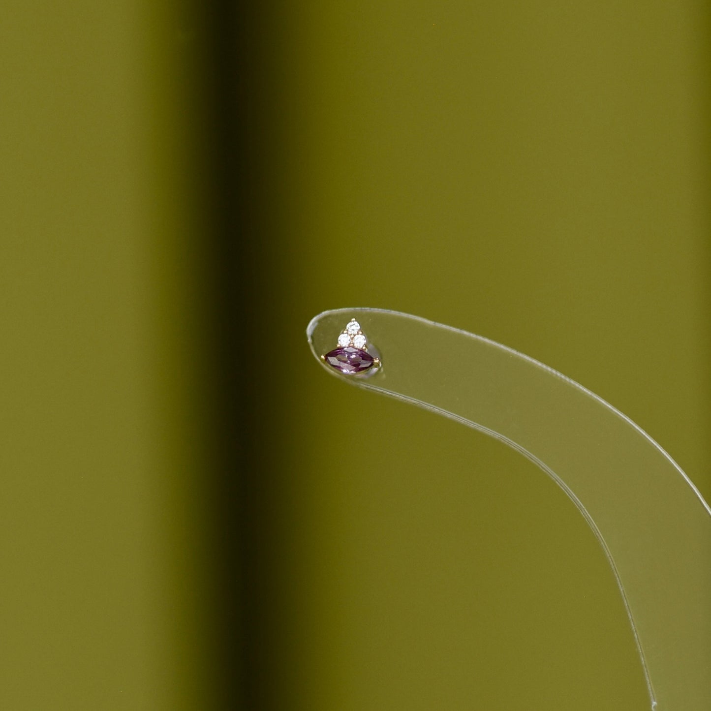 14K Dewdrop Stud