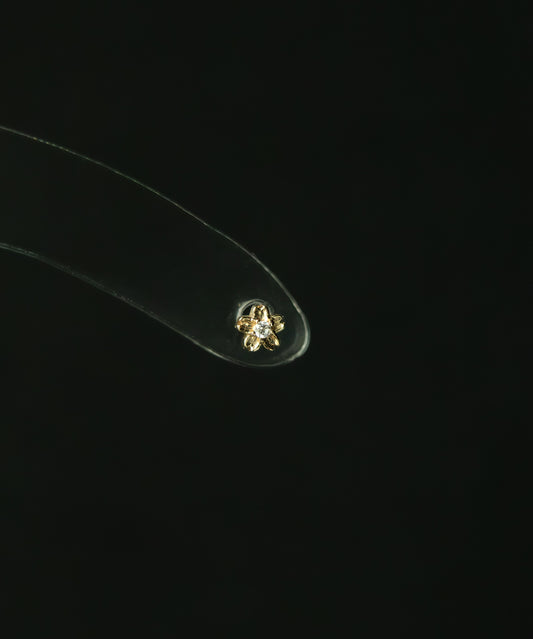 14K Blossom Stud