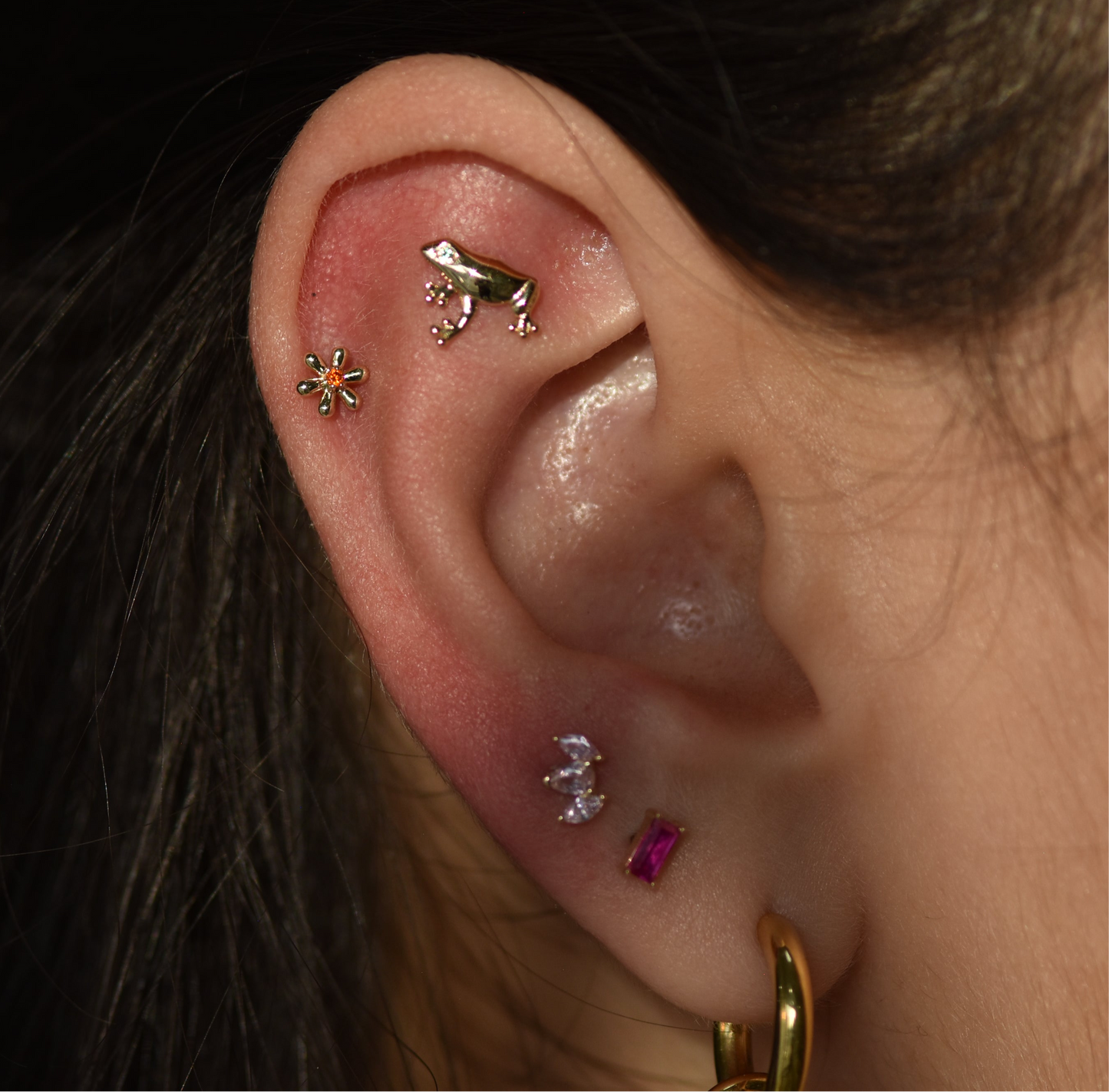 14K Vermillion Flower Stud