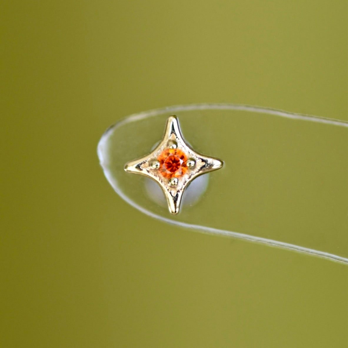 14K Citrine Star Stud