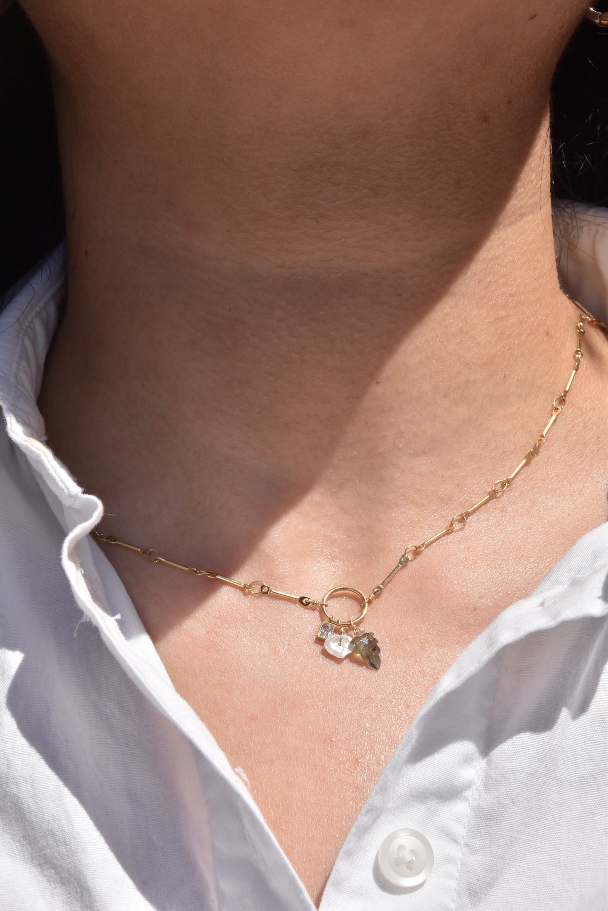 Hoja Necklace