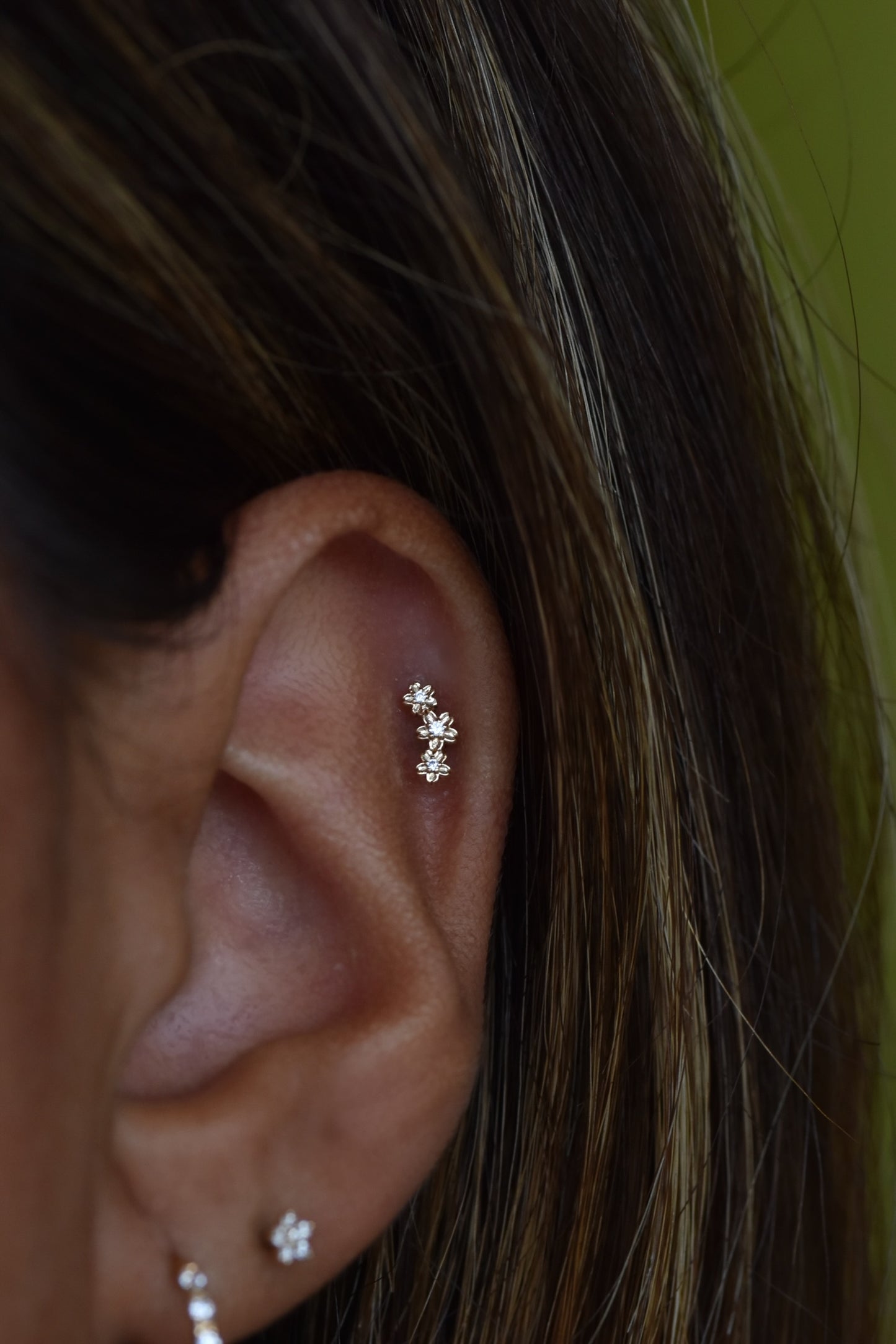 14k Flower Crown Threadless stud